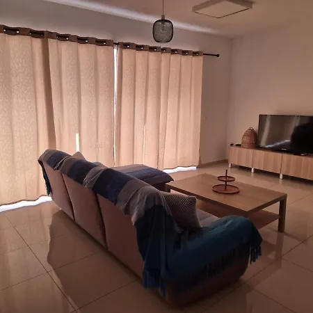 013 Seafront 2 Bedroom In * Gzira