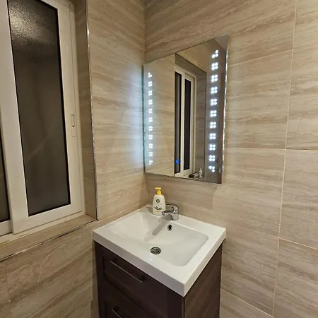 013 Seafront 2 Bedroom In Gzira